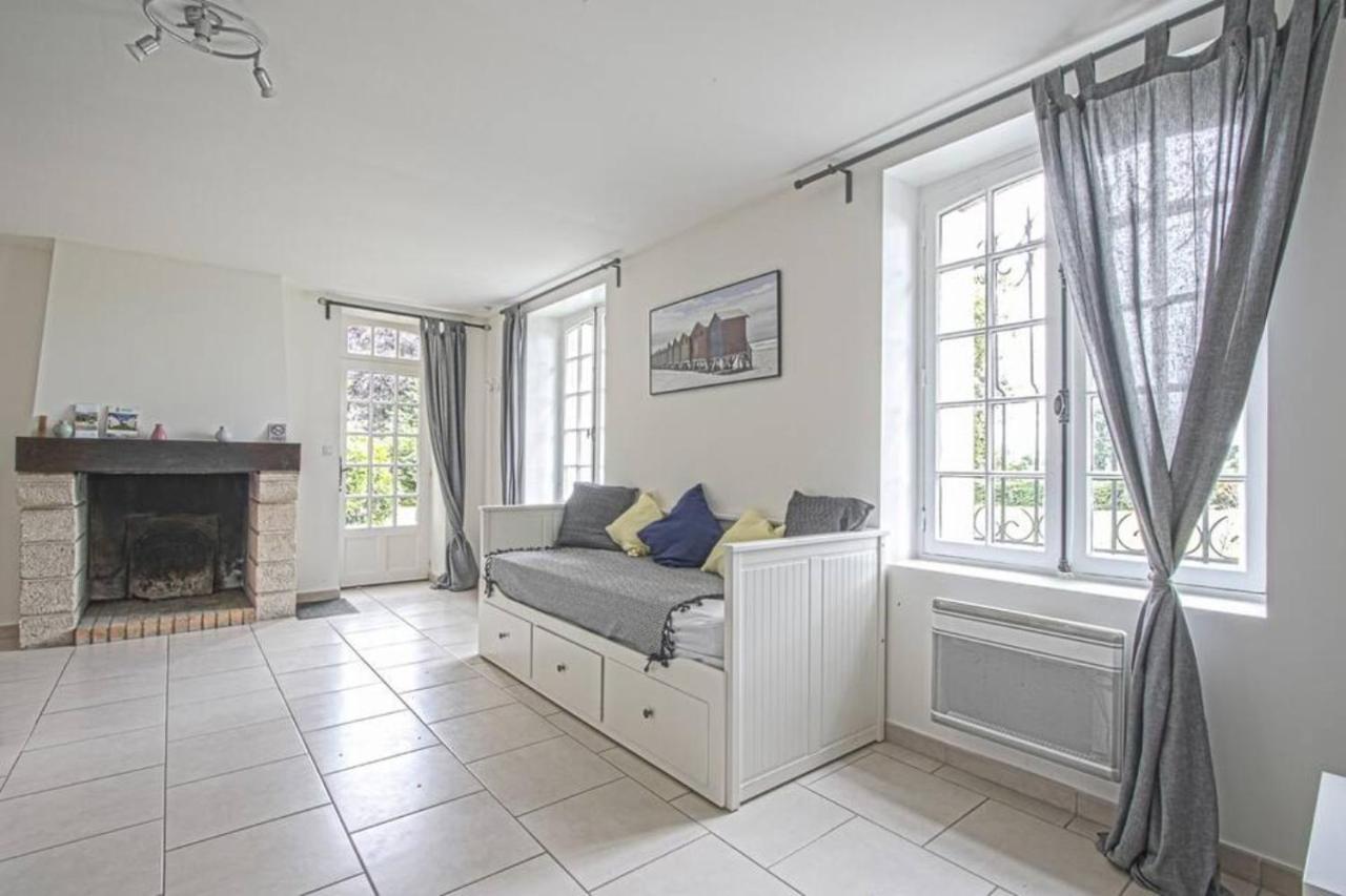 Appartement De Charme Dans Un Chateau A 5 Min D'Honfleur Gonneville-sur-Honfleur Exterior foto